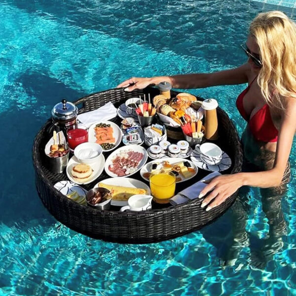 https://new.floatingbreakfast.gr/wp/wp-content/uploads/2024/01/diskos-floating-breakfast-mauros-stroggylos1-600x600.jpg
